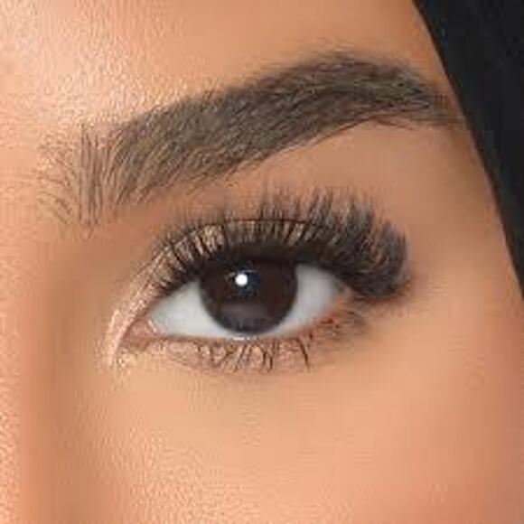 FREE with BUNDLE PURCHASE! Cluster LASH Bundle Multi -Size - Picture 1 of 3